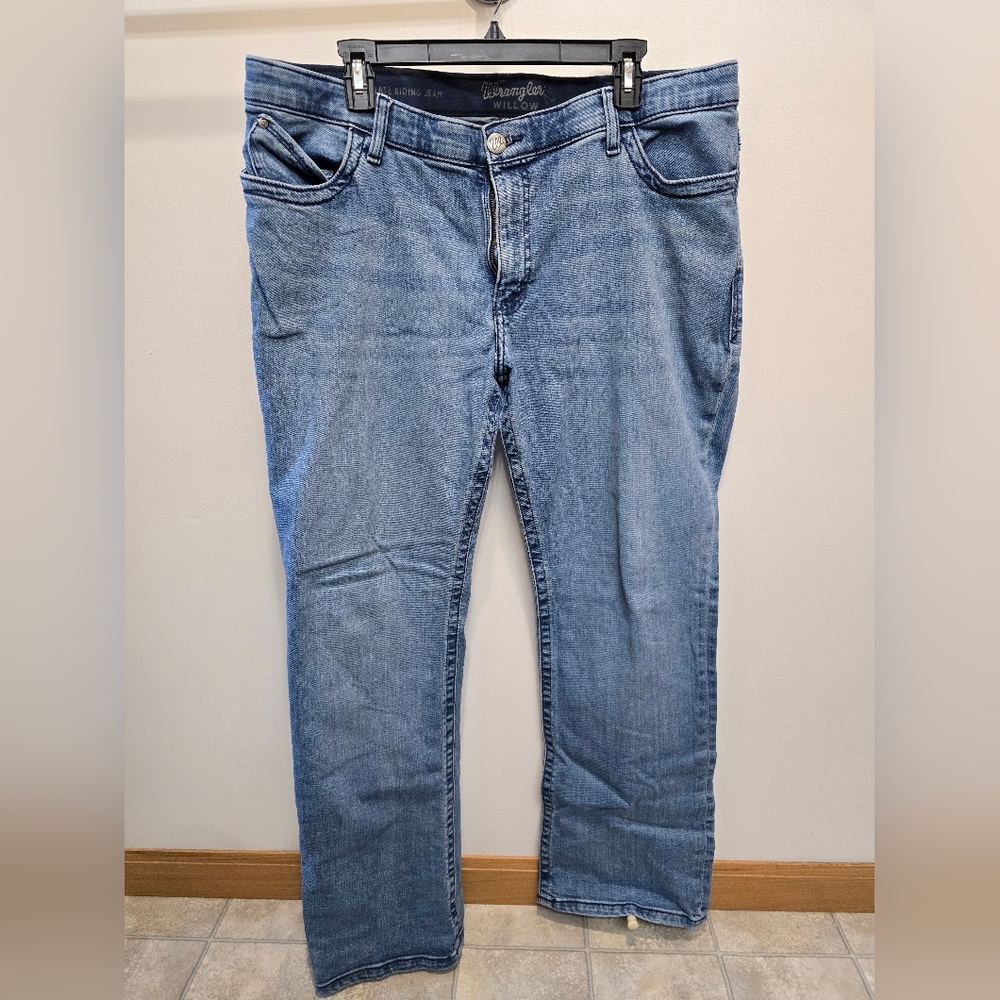 Wrangler Women's Sky Blue Boot Cut Jeans